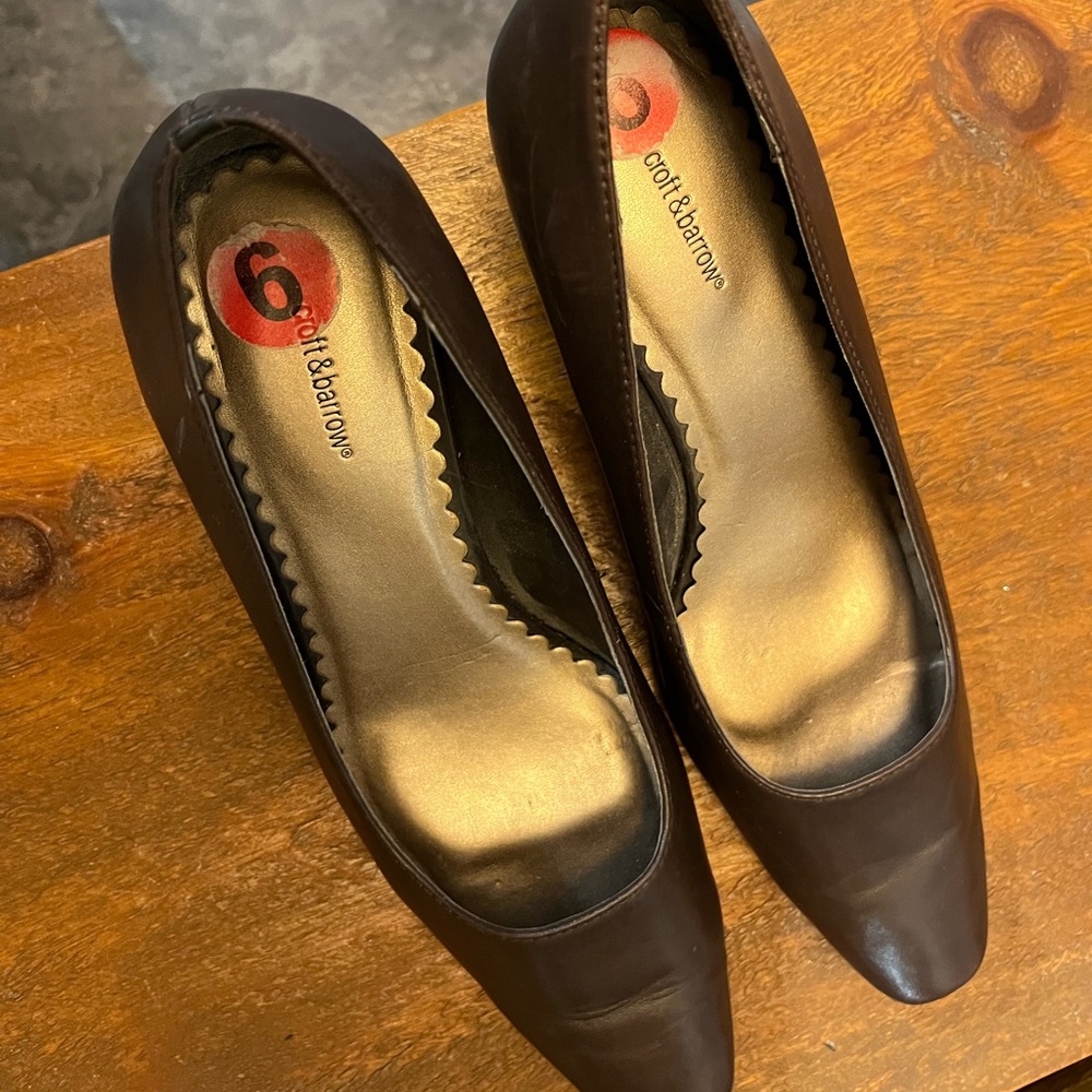 3/$30 Croft & barrow chocolate brown pumps heels dress shoes leather
